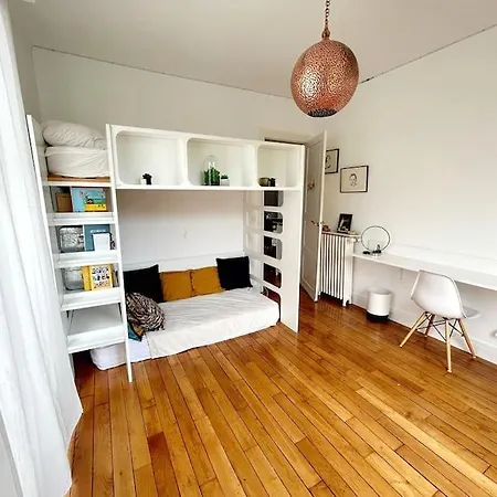 Apartment Xvieme Near Eiffel Tower